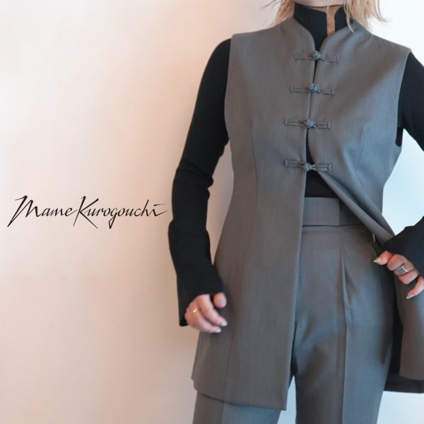 Mame Kurogouchi ​/ 新作アイテム入荷 “Light Wool Max Gabadine Mao Collar Vest”and more